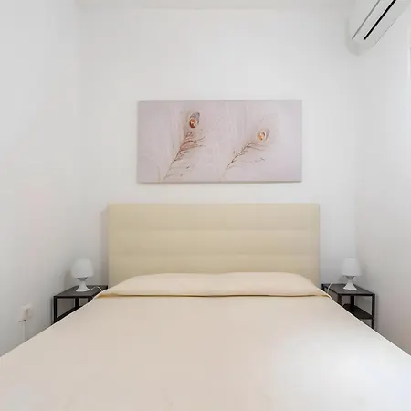 Apartment A Due Passi Dal Mare Primo Piano