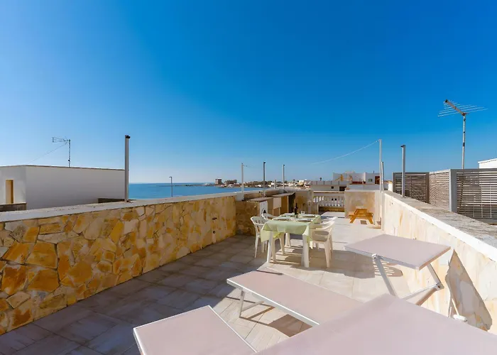 A Due Passi Dal Mare Primo Piano Torre Lapillo